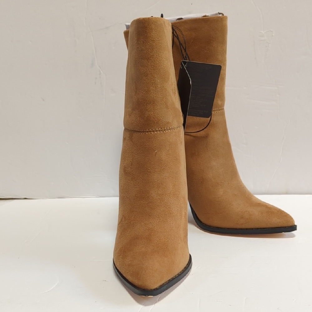 NEW Forever 21 Tan Faux Suede Pointed Toe Ankle Boots Size 6 - Picture 8 of 10
